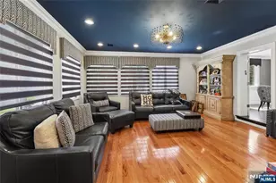 1474 Windsor Rd, Teaneck Township, NJ 07666 - Photo 10