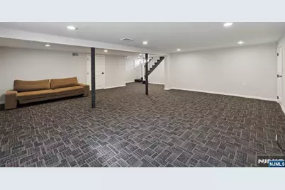1474 Windsor Road, Teaneck Township, NJ 07666 - Photo 22