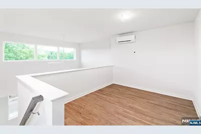 15 W Johnson Avenue 313 #313, Bergenfield, NJ 07621 - Photo 8