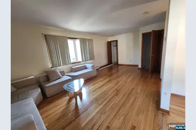 34 Hilton Street, Belleville, NJ 07109 - Photo 4