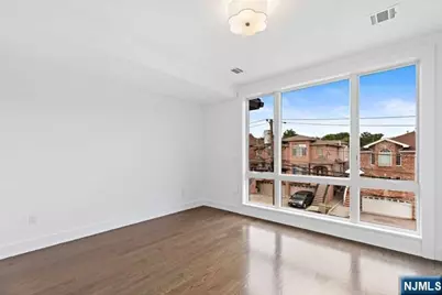 232 E Columbia Avenue A #A, Palisades Park, NJ 07650 - Photo 18