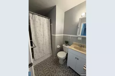 51 Essex B #B, Maywood, NJ 07607 - Photo 10