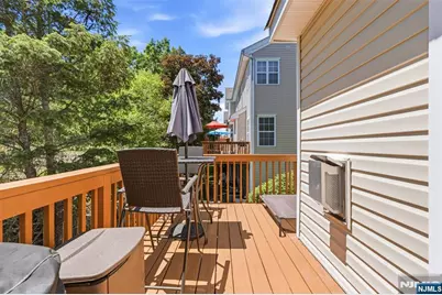 28 Mountainside Drive, Pompton Lakes, NJ 07442 - Photo 18
