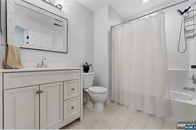 28 Mountainside Drive, Pompton Lakes, NJ 07442 - Photo 30