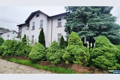 86 E Fort Lee Road 2nd Floor #2nd floor, Teaneck Township, NJ 07666 - Photo 1