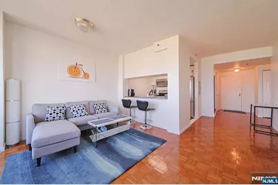 100 Old Palisade Road 3213 #3213, Fort Lee, NJ 07024 - Photo 4