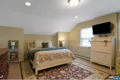 54 Chestnut Avenue, Park Ridge, NJ 07656 - Photo 24