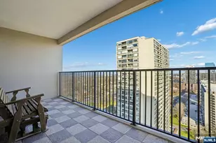 5 Horizon Road 2304, Fort Lee, NJ 07024 - Photo 20