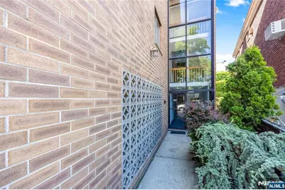 319 Gorge Road C0007 #C0007, Cliffside Park, NJ 07010 - Photo 28