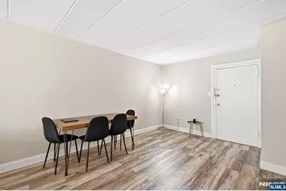 25 Jefferson Street 2F #2F, Hackensack, NJ 07601 - Photo 12