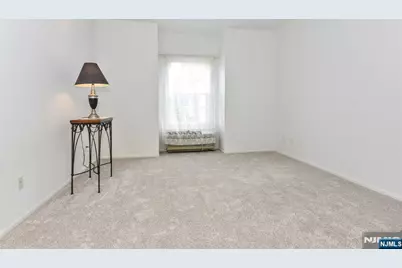 5420 Richmond Road 420 #420, West Milford, NJ 07480 - Photo 10