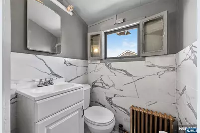 13 Sherman Place, Clifton, NJ 07011 - Photo 12