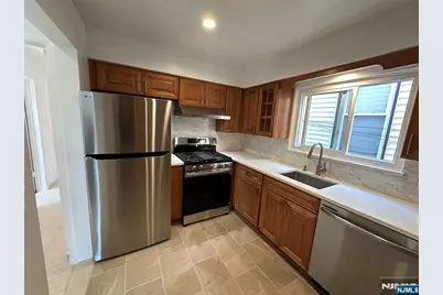 219 Cliff Street 1 #1, Cliffside Park, NJ 07010 - Photo 6