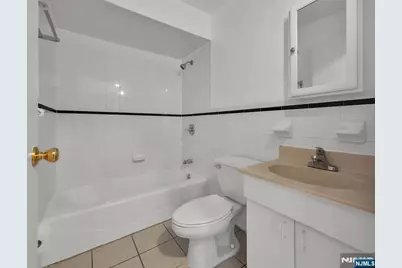 311 6th Street C #C, Fairview, NJ 07022 - Photo 12