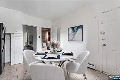 580 Hunterdon Street, Newark, NJ 07108 - Photo 10