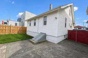1701 78th St, North Bergen, NJ 07047 - Photo 4