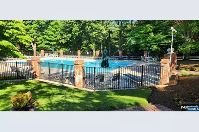 2382 Phillip Court, Mahwah, NJ 07430 - Photo 12