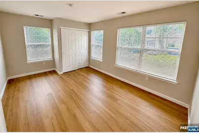 2382 Phillip Court, Mahwah, NJ 07430 - Photo 4