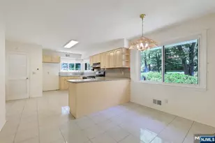 64 Overlook Dr, Woodcliff Lake, NJ 07677 - Photo 10