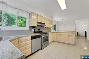 64 Overlook Dr, Woodcliff Lake, NJ 07677 - Photo 12