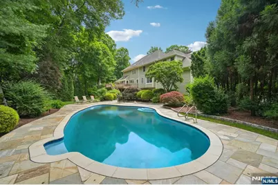 807 Sussex Road, Franklin Lakes, NJ 07417 - Photo 42
