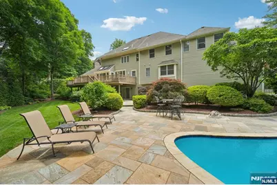 807 Sussex Road, Franklin Lakes, NJ 07417 - Photo 44