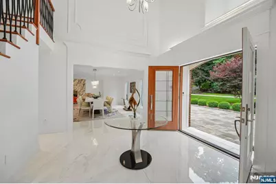 807 Sussex Road, Franklin Lakes, NJ 07417 - Photo 8
