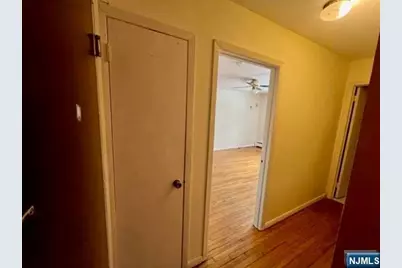 166 Sedore Avenue 1 #1, Fairview, NJ 07022 - Photo 6