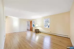 68 Colgate Ave, Paramus, NJ 07652 - Photo 6