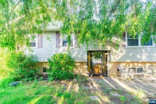 15 Orchid Ct, Deptford, NJ 08096 - Photo 2