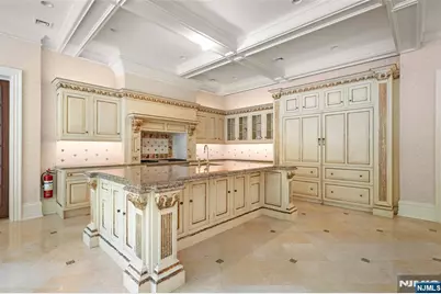 11 Margo Way, Alpine, NJ 07620 - Photo 12