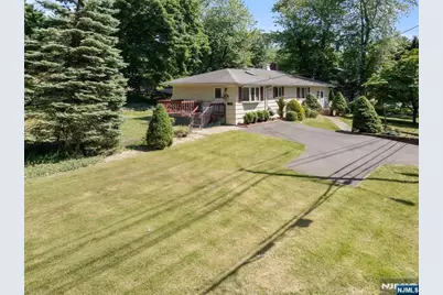 22 Lake Street, Hillsdale, NJ 07642 - Photo 4