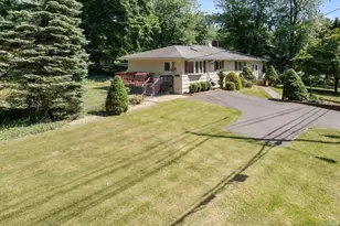 22 Lake St, Hillsdale, NJ 07642 - Photo 4