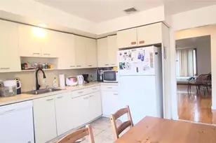 261 Highland Ave 2nd Flr, Palisades Park, NJ 07650 - Photo 6