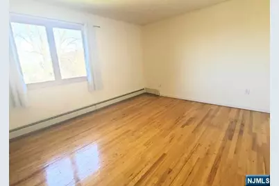 261 Highland Avenue 2nd Flr #2nd flr, Palisades Park, NJ 07650 - Photo 14