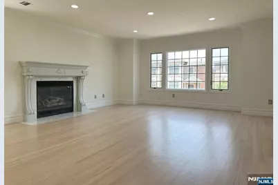 550 3rd Street, Palisades Park, NJ 07650 - Photo 2