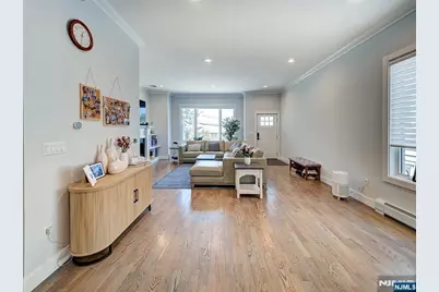 403 Northwood Way A #A, Palisades Park, NJ 07650 - Photo 4