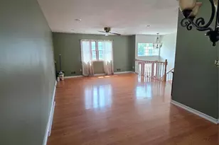 558 Mark Dr, Brick, NJ 08723 - Photo 4