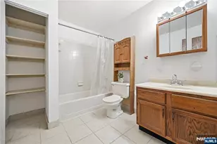 2 Honiss 2A, Belleville, NJ 07109 - Photo 12