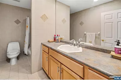 525 Kings Point Trail, Franklin Lakes, NJ 07417 - Photo 30