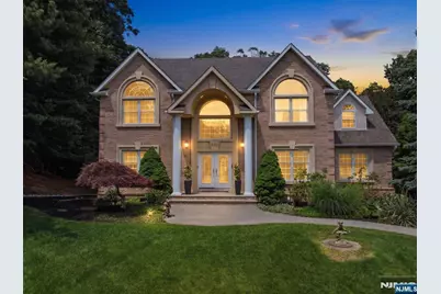 525 Kings Point Trail, Franklin Lakes, NJ 07417 - Photo 1