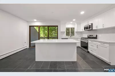 408 Dogwood Court T075 #T075, Norwood, NJ 07648 - Photo 14