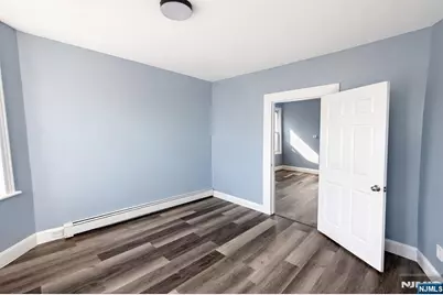 204 Demott Avenue 2 #2, Clifton, NJ 07011 - Photo 10