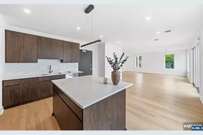 561-565 Broadway G #G, Westwood, NJ 07675 - Photo 6