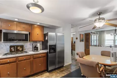 164 Page Street, Elmwood Park, NJ 07407 - Photo 12