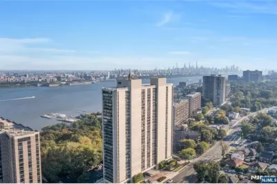 1500 Palisade Avenue 5D #5D, Fort Lee, NJ 07024 - Photo 1