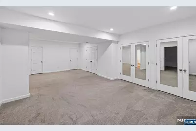 18 Winfield Drive 802 #802, Woodcliff Lake, NJ 07677 - Photo 46