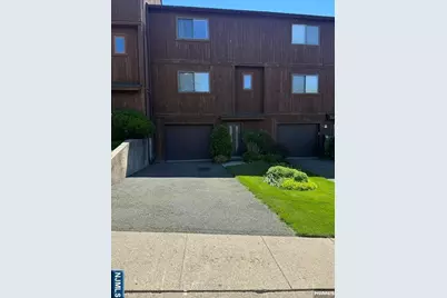 8 Alana Drive, Hawthorne, NJ 07506 - Photo 1