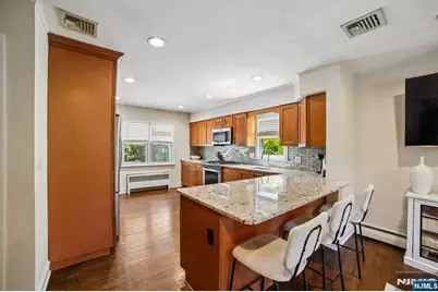 74 Minnehaha, Oakland, NJ 07436 - Photo 8