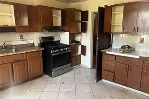 149 Essex Ave, Orange, NJ 07050 - Photo 8